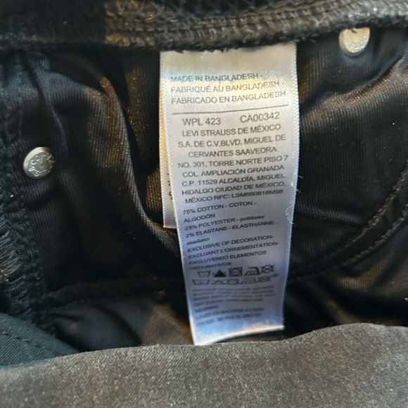 ⭐️3 for $20⭐️| Levi Strauss Signature Gold Skinny Jeans | size 26 | Black (Noir) - Picture 6 of 8